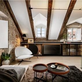 Luxury 3 Bedroom Villa with Jacuzzi, Sauna and Gym in Dubrovnik Old Town, Sleeps 6